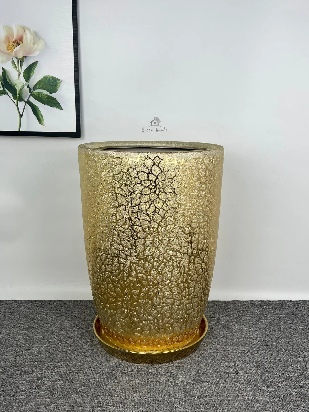 Golden Ceramic VIP Planters - Elevate UAE Homes with Luxury & Style