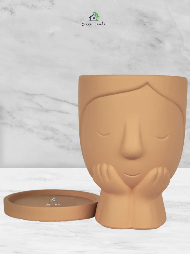 Terracotta-Little-Girl-Nordic-Flower-Pot-Terracotta-2