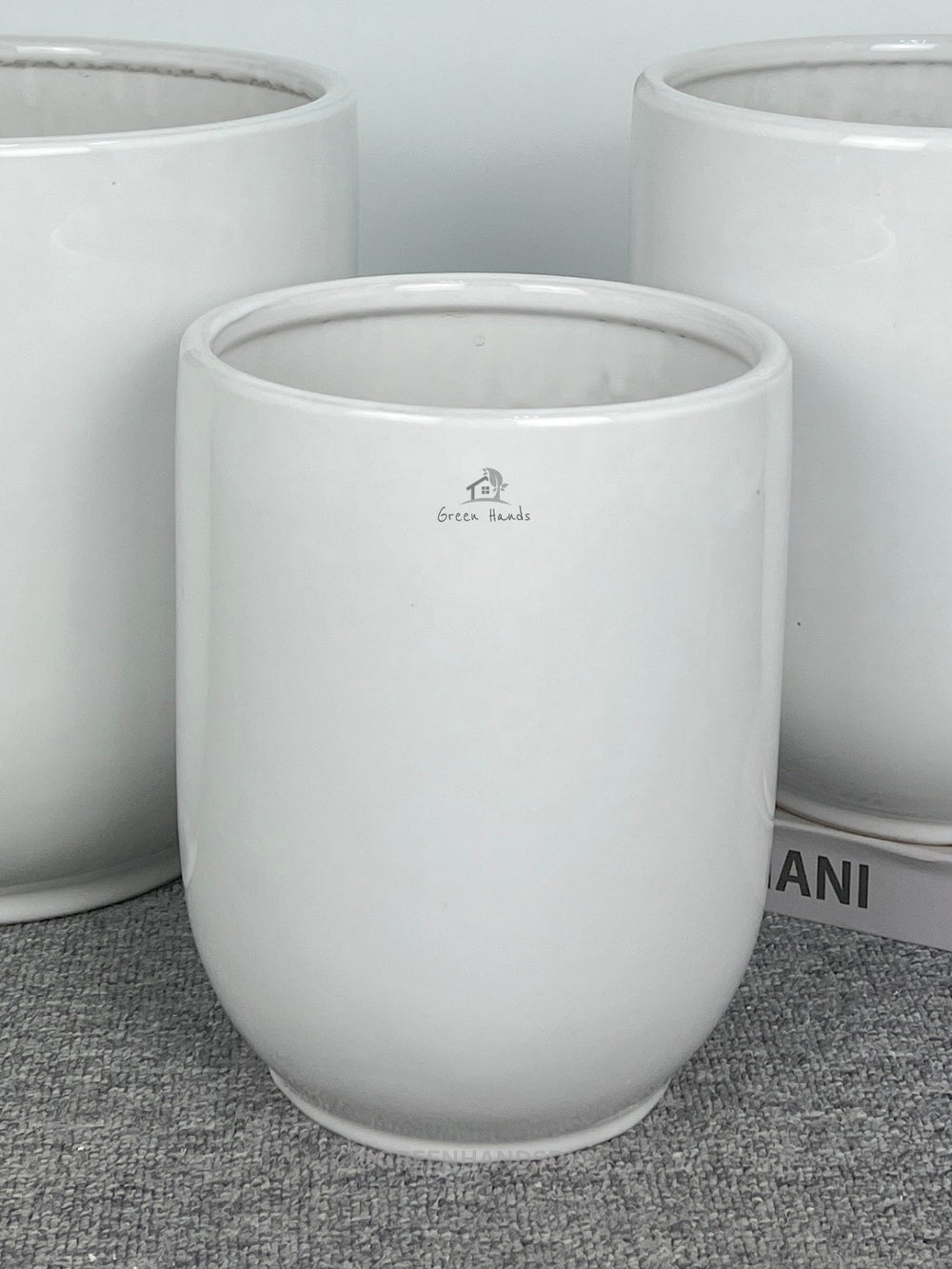 Elegant White Glossy Ceramic Pots: Best Value for Money with Base Plates and Drain Holes | Now in Dubai & Abu Dhabi